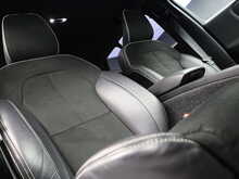 Volvo XC40 T3 R-Design - U11900