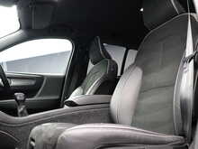Volvo XC40 T3 R-Design - U11900