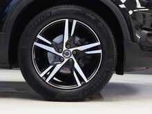 Volvo XC40 T3 R-Design - U11900