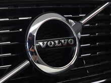 Volvo XC40 T3 R-Design - U11900