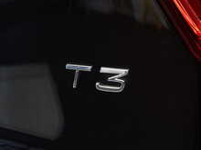 Volvo XC40 T3 R-Design - U11900