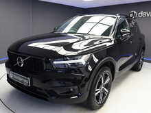 Volvo XC40 T3 R-Design - U11900