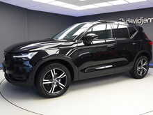Volvo XC40 T3 R-Design - U11900