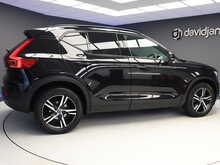 Volvo XC40 T3 R-Design - U11900