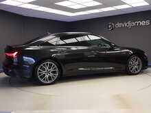 Audi A6 Saloon TDI Black Edition - U11956