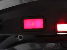 Mercedes-Benz E Class E220d AMG Line - U12003