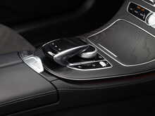 Mercedes-Benz E Class E220d AMG Line - U12003