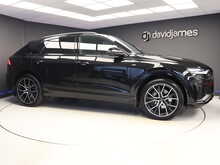 Audi Q8 TFSI V6 Black Edition - U12006