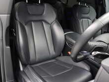 Audi Q8 TFSI V6 Black Edition - U12006
