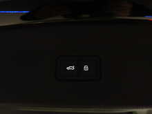 Audi Q8 TFSI V6 Black Edition - U12006