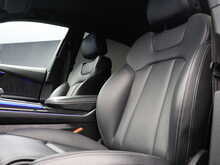 Audi Q8 TFSI V6 Black Edition - U12006