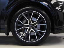 Audi Q8 TFSI V6 Black Edition - U12006