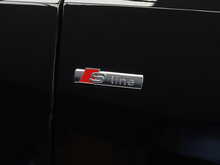 Audi Q8 TFSI V6 Black Edition - U12006
