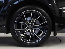 Audi Q8 TFSI V6 Black Edition - U12006