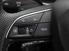 Audi Q8 TFSI V6 Black Edition - U12006