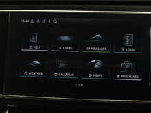 Audi Q8 TFSI V6 Black Edition - U12006