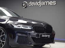 BMW 5 Series 520d MHT M Sport - U12022