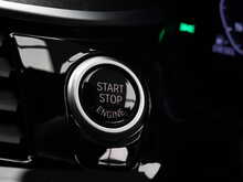 BMW 5 Series 520d MHT M Sport - U12022