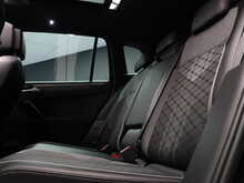 Volkswagen Tiguan TSI R-Line - U12027