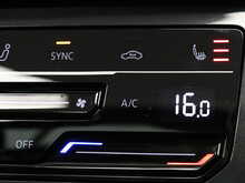 Volkswagen Tiguan TSI R-Line - U12027