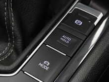 Volkswagen Tiguan TSI R-Line - U12027