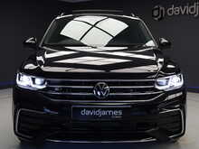 Volkswagen Tiguan TSI R-Line - U12027