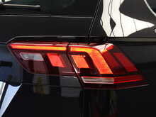 Volkswagen Tiguan TSI R-Line - U12027
