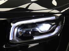 Mercedes-Benz GLB GLB220d AMG Line Night Edition - U12108