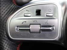 Mercedes-Benz GLB GLB220d AMG Line Night Edition - U12108