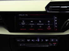 Audi RS3 TFSI Carbon Black - U12137