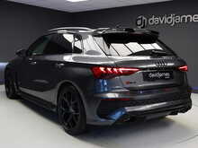 Audi RS3 TFSI Carbon Black - U12137