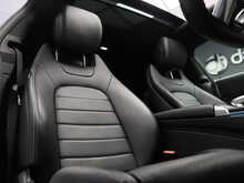 Mercedes-Benz C Class C220d AMG Line - U12181