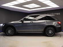 Mercedes-Benz GLC GLC250d AMG Night Edition - U12185
