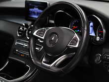 Mercedes-Benz GLC GLC250d AMG Night Edition - U12185