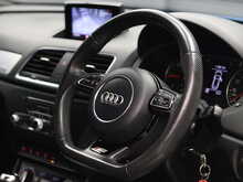 Audi Q3 S line Plus - U12197