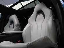 BMW X5 M BiTurbo V8 - U12213