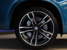 BMW X5 M BiTurbo V8 - U12213