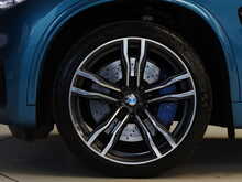 BMW X5 M BiTurbo V8 - U12213
