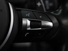 BMW X5 M BiTurbo V8 - U12213