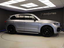 Volkswagen Touareg TDI V6 Black Edition - U12233