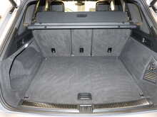 Volkswagen Touareg TDI V6 Black Edition - U12233