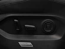 Volkswagen Touareg TDI V6 Black Edition - U12233