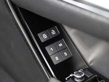 Land Rover Range Rover Velar D200 MHEV R-Dynamic SE - U12244