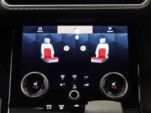 Land Rover Range Rover Velar D200 MHEV R-Dynamic SE - U12244
