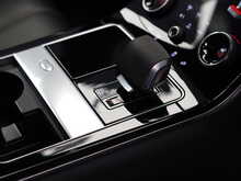 Land Rover Range Rover Velar D200 MHEV R-Dynamic SE - U12244