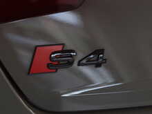 Audi S4 TDI V6 Black Edition - U12266