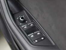 Audi S4 TDI V6 Black Edition - U12266