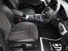 Audi A4 Avant TFSI S line - U12273