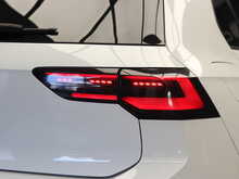 Volkswagen Golf TSI R - U12284