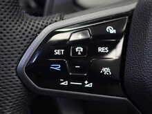 Volkswagen Golf TSI R - U12284